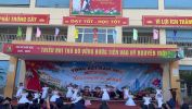 Le Ra Truong Cho Hs Lop5 13