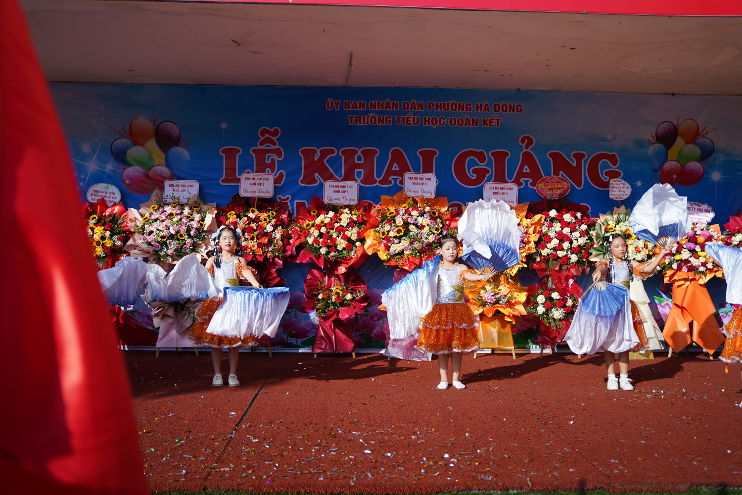 TƯNG BỪNG KHAI GIẢNG NĂM HỌC MỚI 2025 – 2026