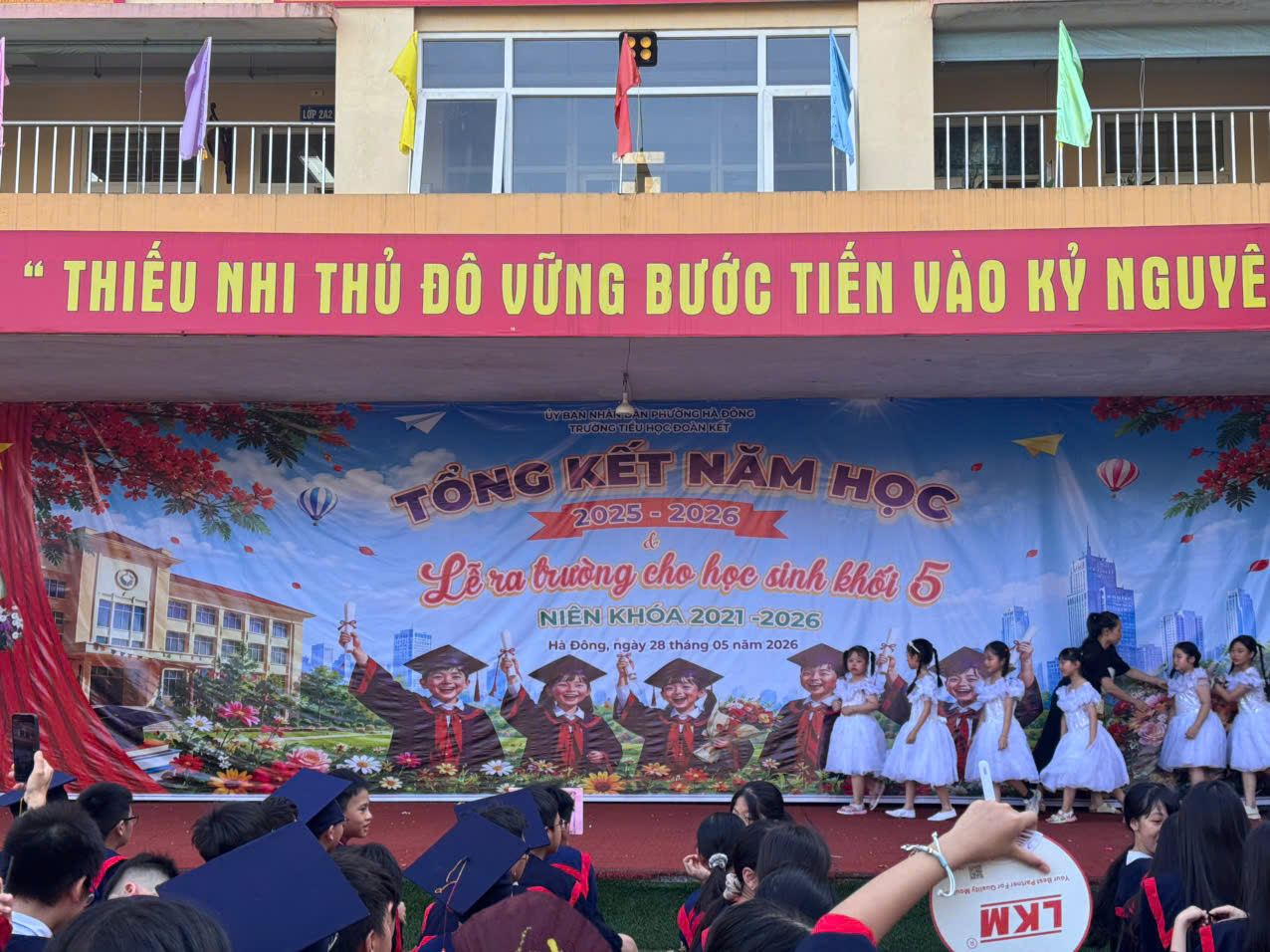 Le Ra Truong Cho Hs Lop5 22