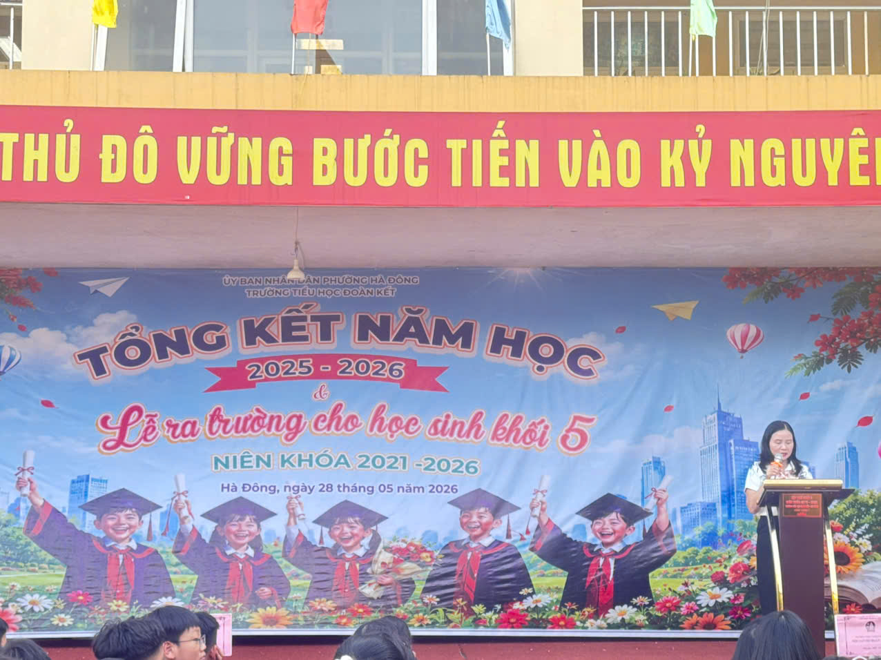 Le Ra Truong Cho Hs Lop5 25