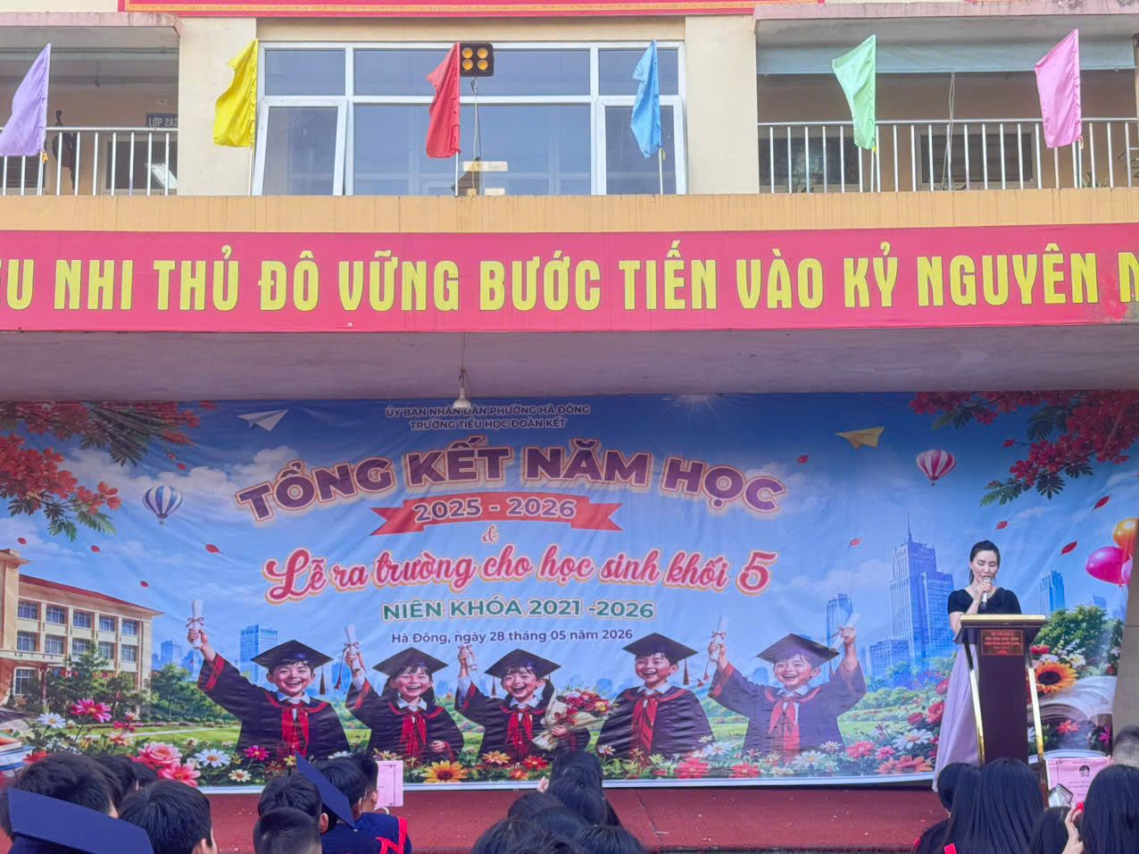 Le Ra Truong Cho Hs Lop5 31