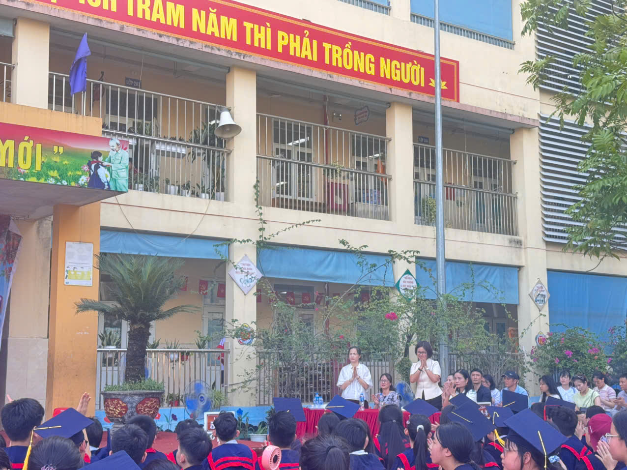 Le Ra Truong Cho Hs Lop5 36